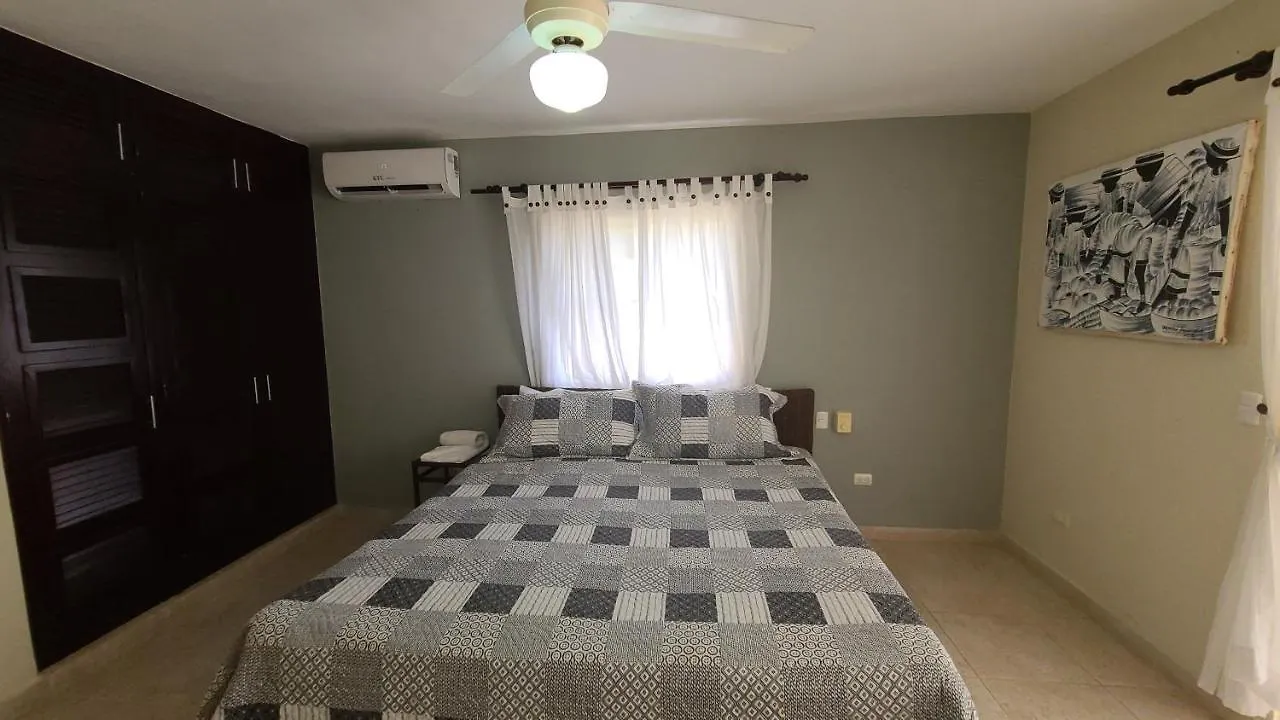 Villa Hermosa Spacious Villa Minutes From Downtown Sosúa 0*,